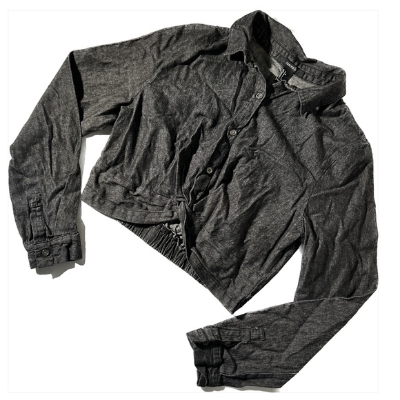 BUTTON UP BLACK CROP TOP [ FOREVER 21 ] - Picture 2 of 6